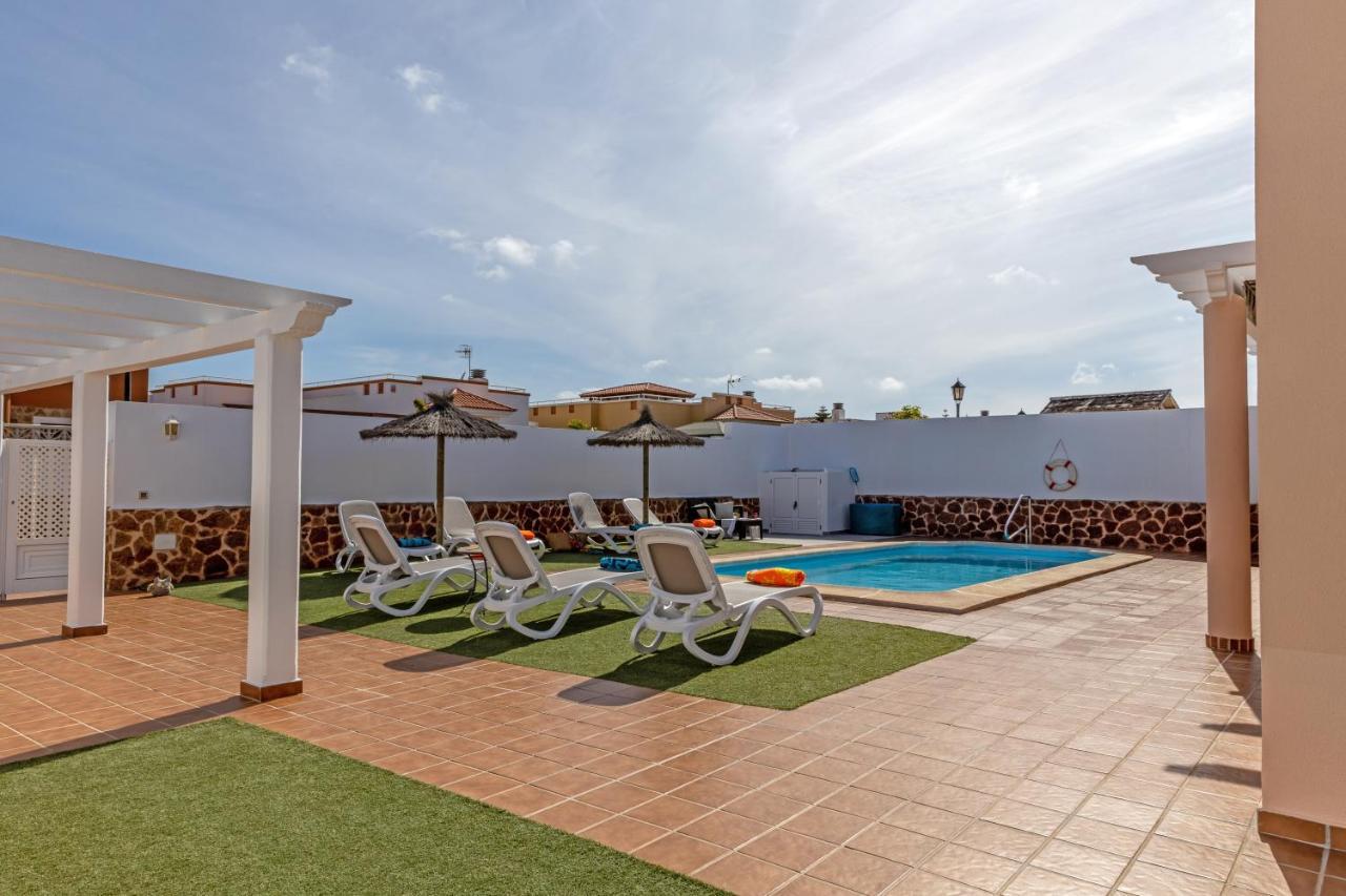 Villa With Private Pool, Near Beach And Golf Caleta De Fuste- Villa Charlotte Costa De Antigua Ngoại thất bức ảnh