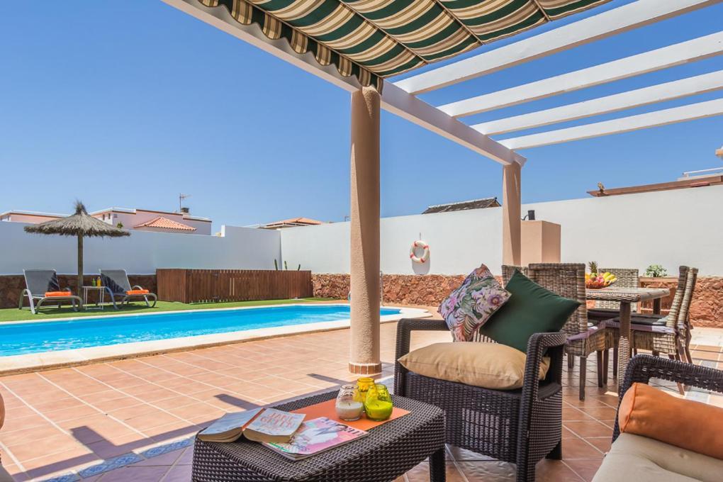 Villa With Private Pool, Near Beach And Golf Caleta De Fuste- Villa Charlotte Costa De Antigua Ngoại thất bức ảnh