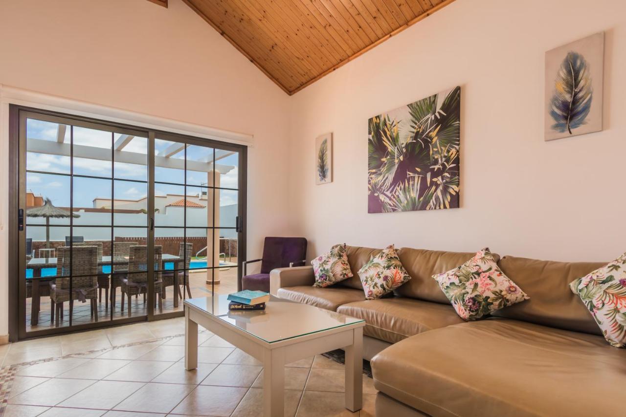 Villa With Private Pool, Near Beach And Golf Caleta De Fuste- Villa Charlotte Costa De Antigua Ngoại thất bức ảnh