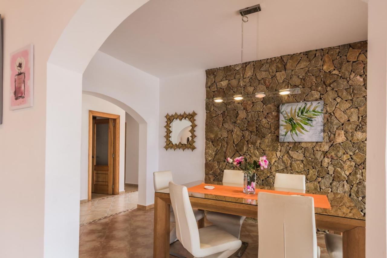 Villa With Private Pool, Near Beach And Golf Caleta De Fuste- Villa Charlotte Costa De Antigua Ngoại thất bức ảnh